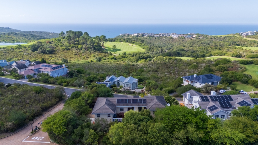 4 Bedroom Property for Sale in Pezula Golf Estate Western Cape